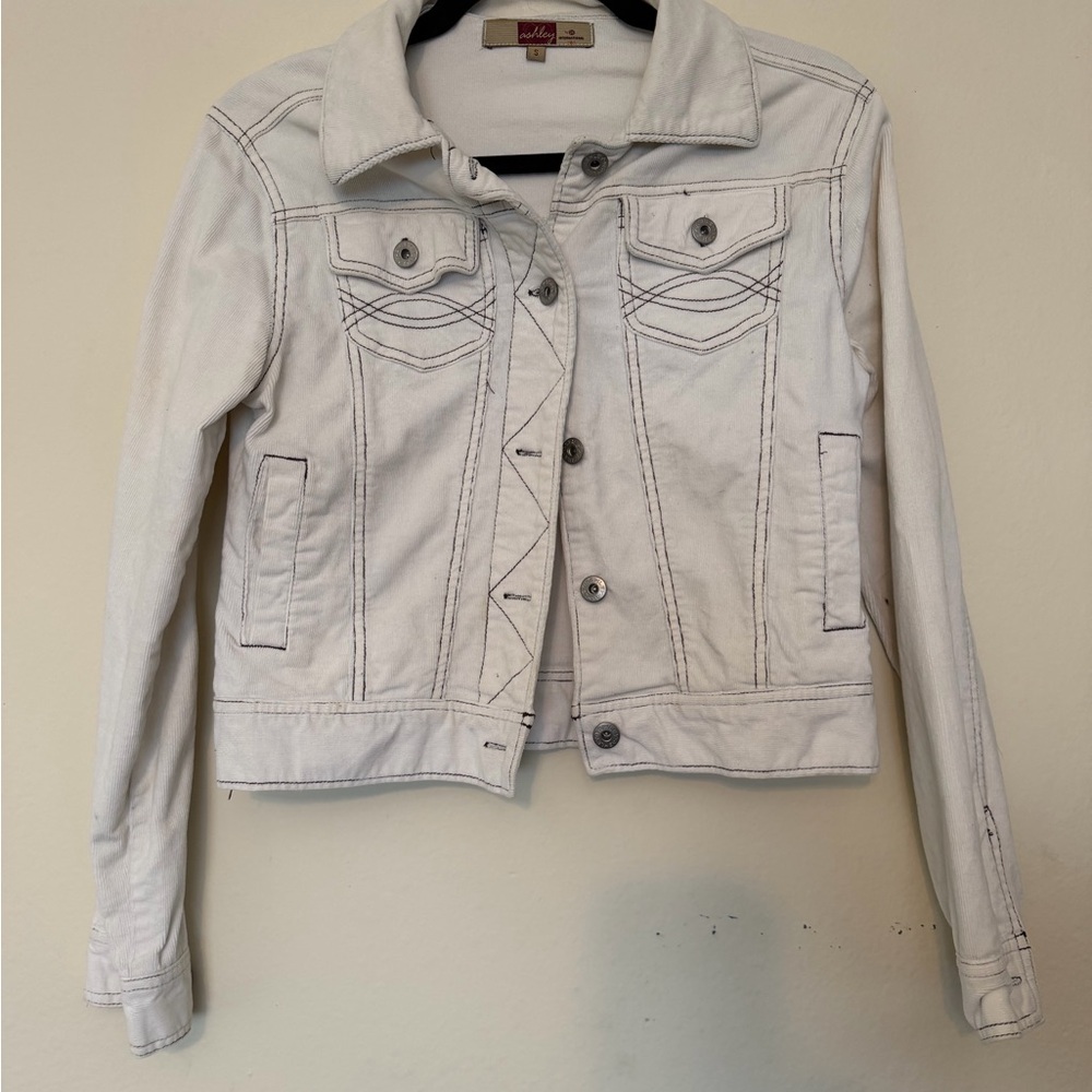 Ashley By 26 International White Denim Jacket with Contrast Stitching